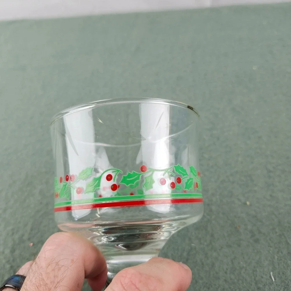 Holly Berry Sherbet Dessert‎ Champagne Glasses Arby's Christmas Holiday